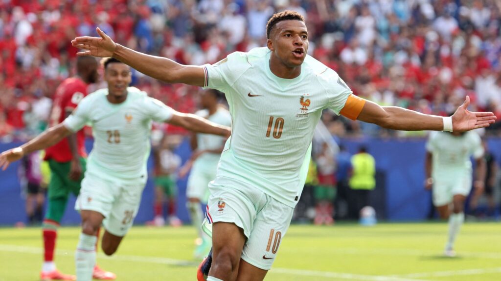 France Beat Morocco to Seal World Cup Semi-final Spot